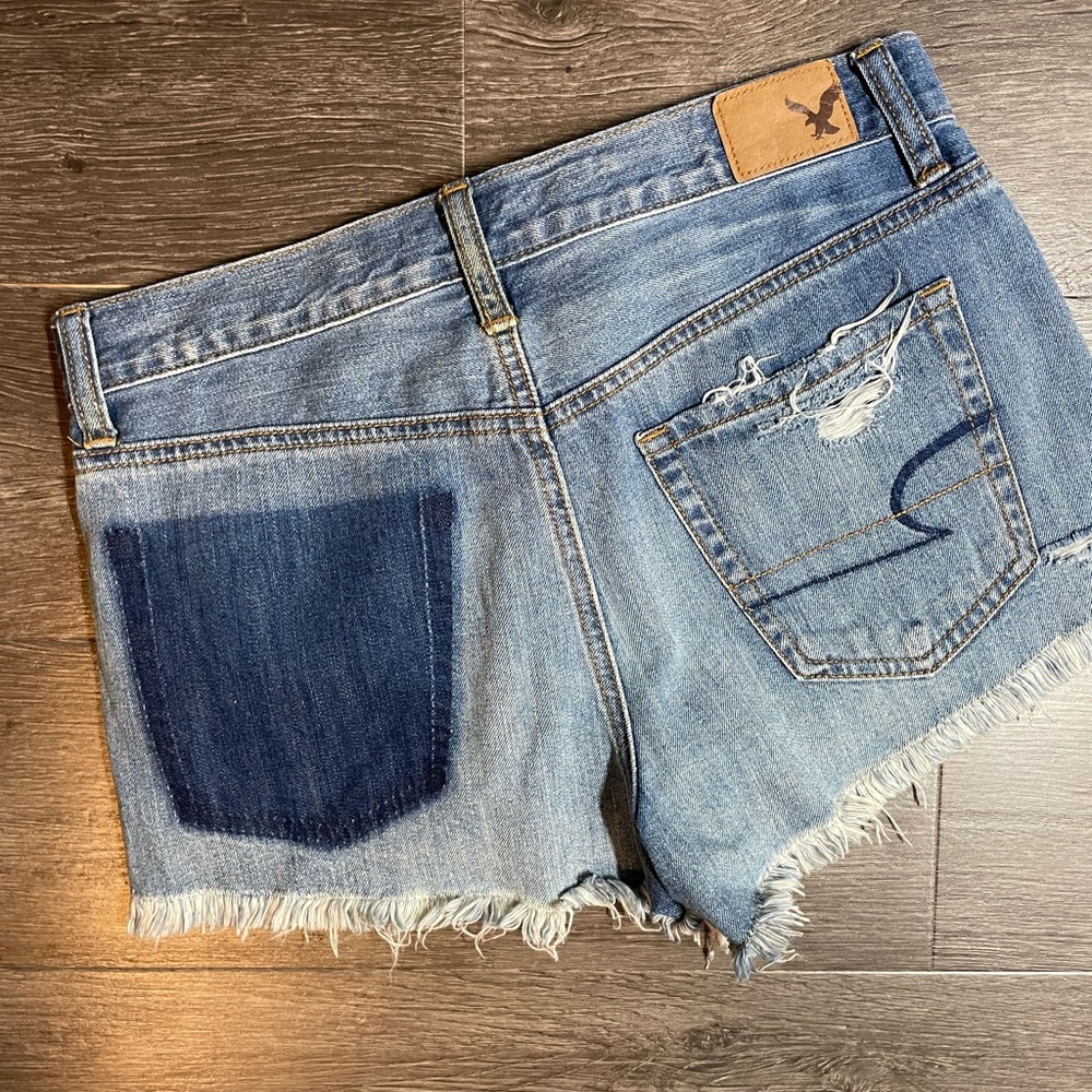 HIGH RISE JEAN SHORT - Picture 2 of 2